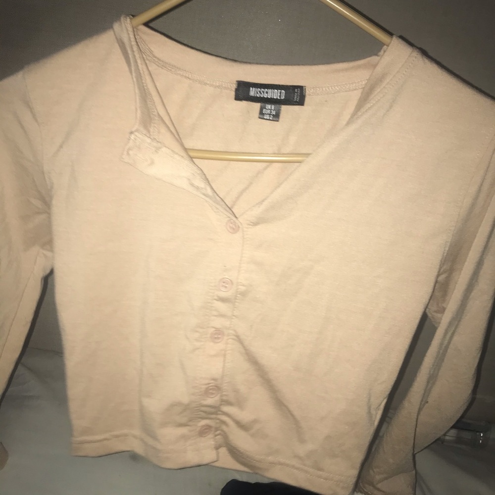 cute cream colored missguided buttonup crop top